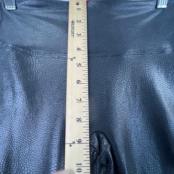 Spanx Snake Skin Faux Leather Legging Black Size S Mid Rise Skinny Leg Stretch - Picture 11 of 11